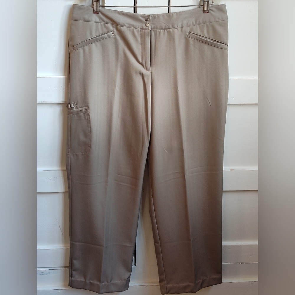 Izod Women's XFG Stretch Golf Tan Khaki Pants |  Size 14